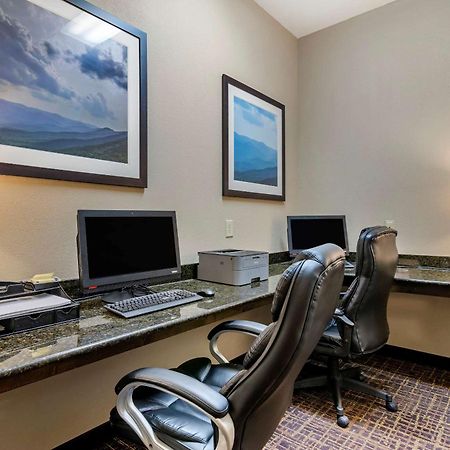 Comfort Inn & Suites Блу-Ридж Экстерьер фото
